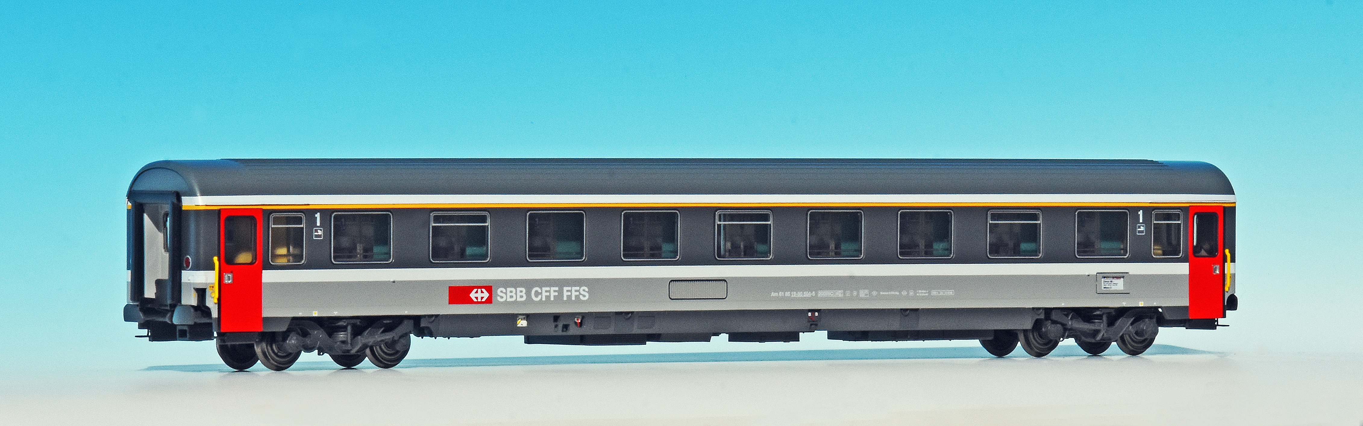 LS Models PI9708 SBB Reisezugwagen-Set EC51/56 4-tlg Ep.4