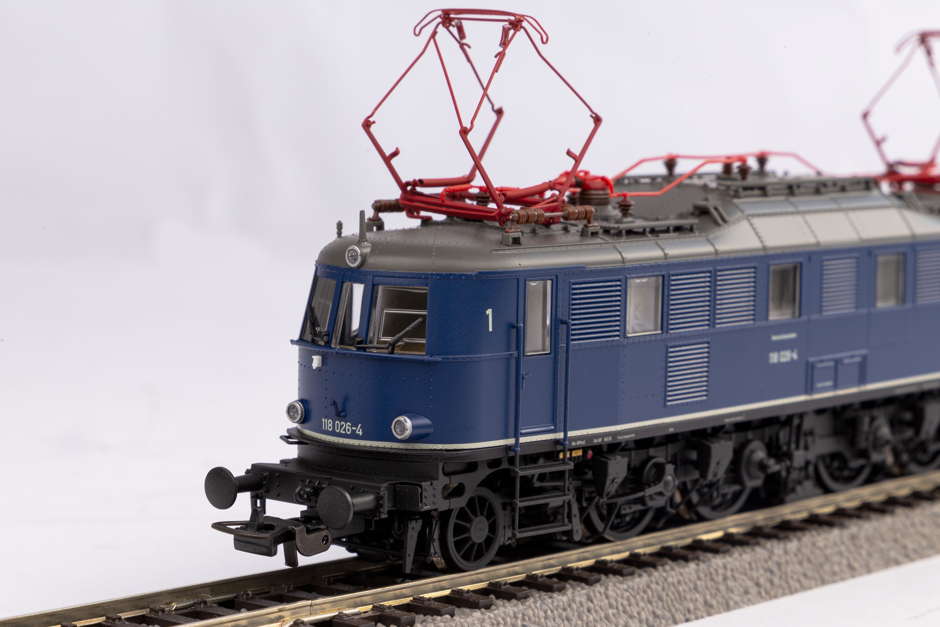 51877 DB E-Lok BR 118 Ep.4
