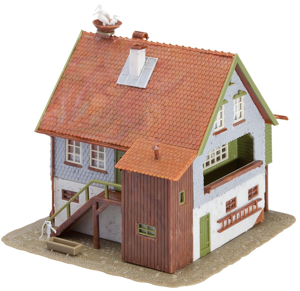 130280 Haus mit Storchennest