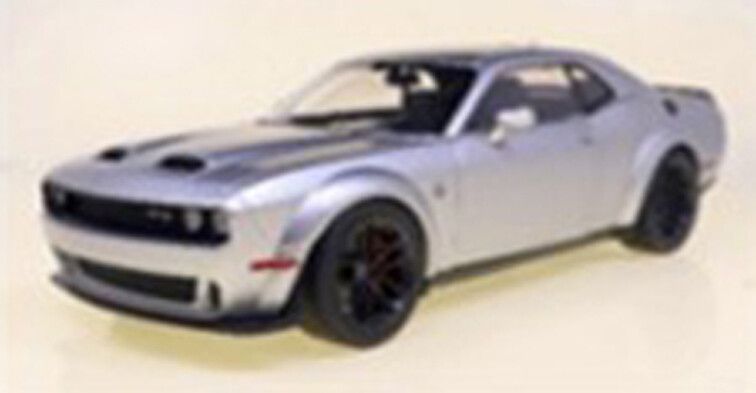 S1805711 Dodge Challeger SRT Hellcat silber
