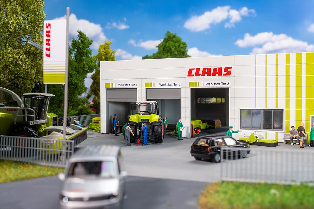 130121 Landmaschinenwerkstatt Claas