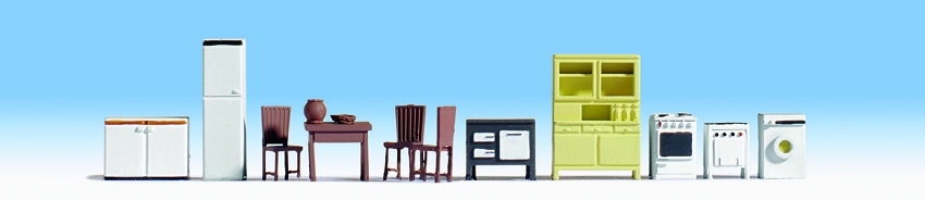 14833 Möbel: Küche und Esszimmer