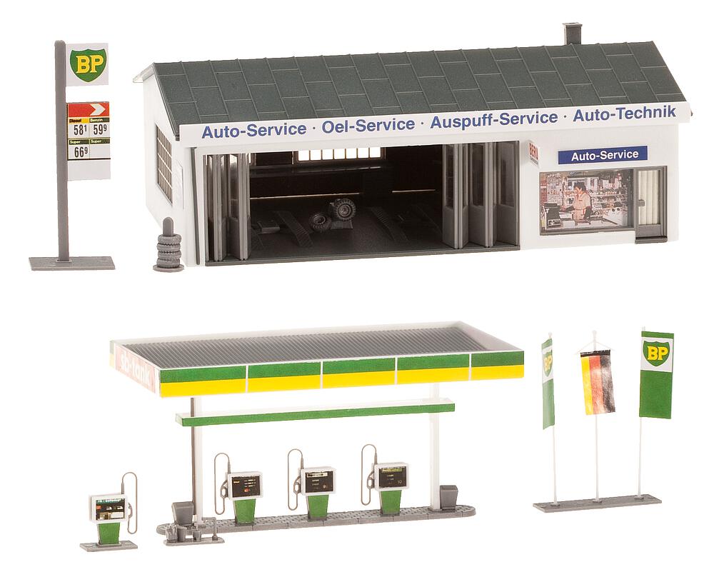 130345 Tankstelle mit Servicegebäude