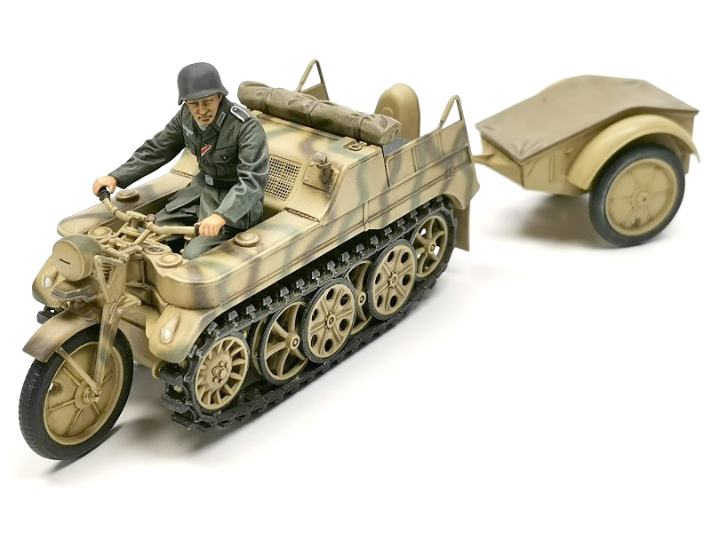 Tamiya 35377 German Sd.Kfz.2 Kettenkraftrad Mid-Prod.