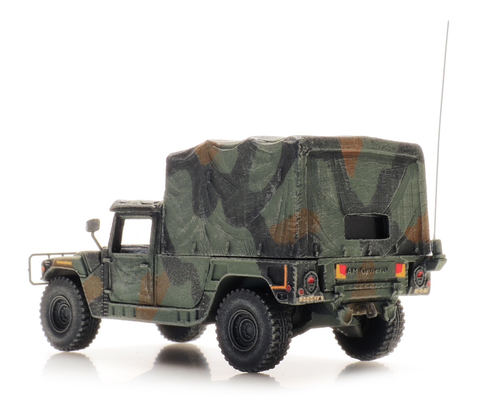 6870554 US Humvee Camo Cargo