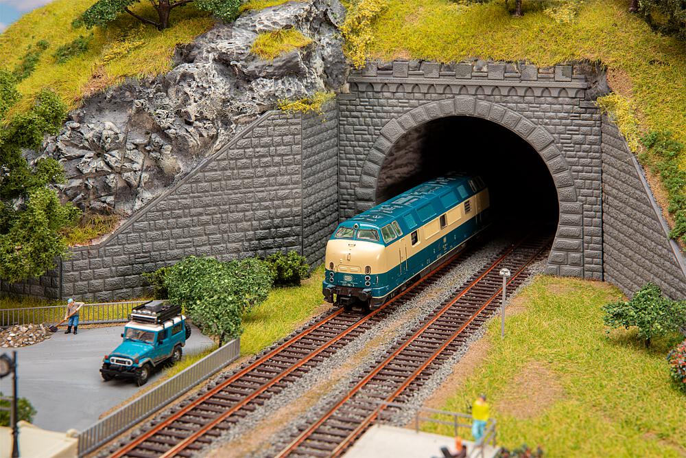120578 Tunnelportal, 2-gleisig