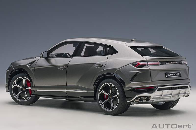 AUTOart 79164 Lamborghini Urus - grigio titans