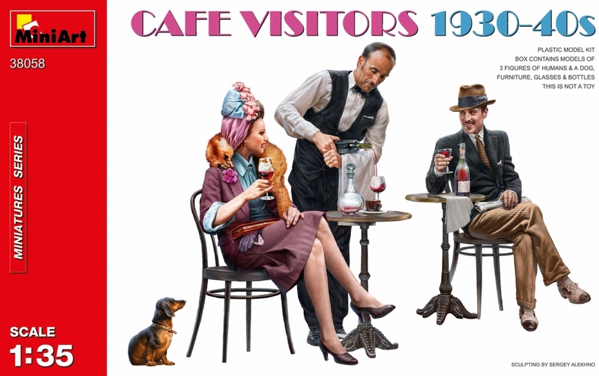 38058 Cafe Visitors 1930-40s