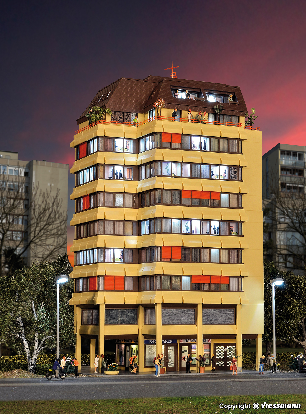 Kibri 38218 Hochhaus mit Ladenpassage m. Beleuchtung