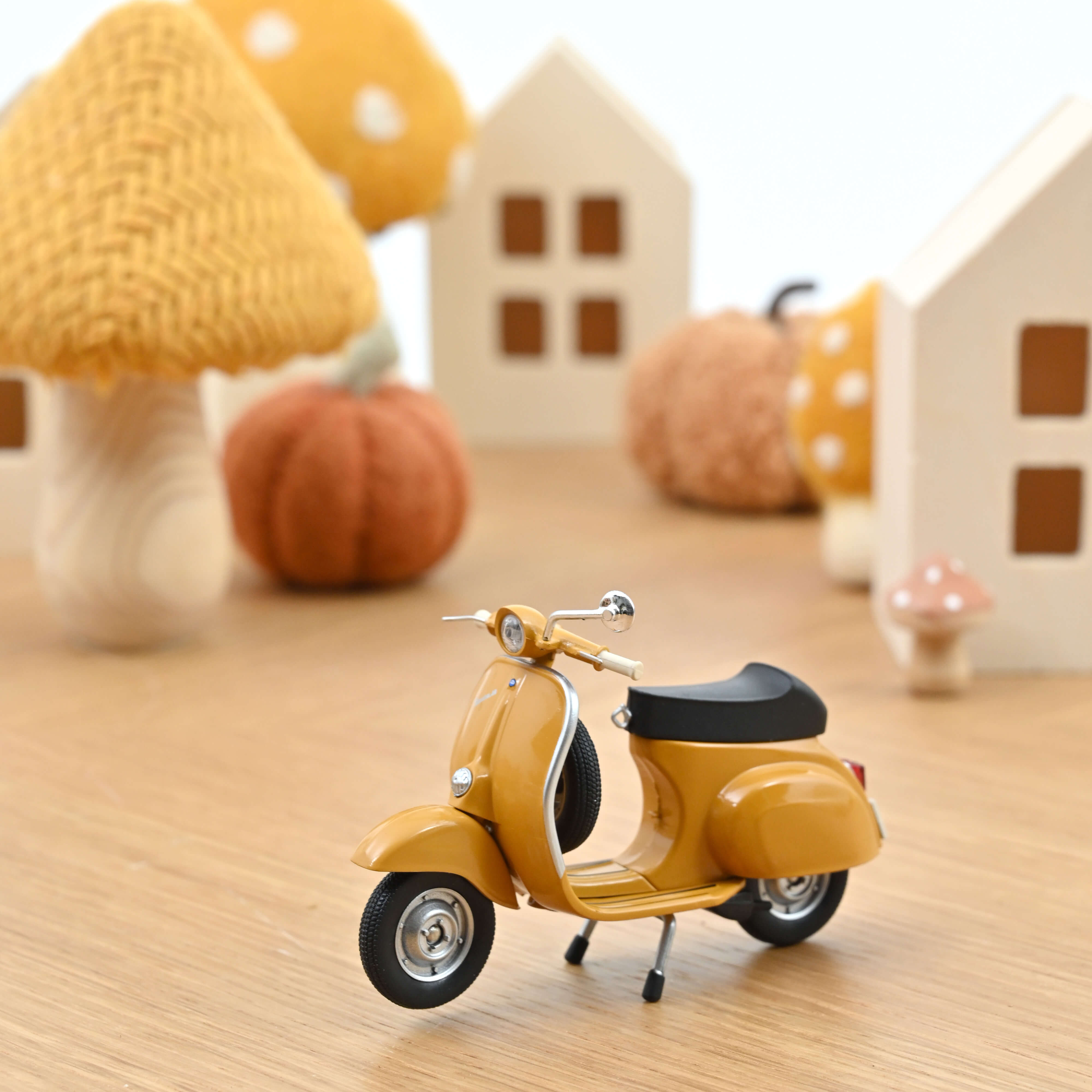 182080 Vespa 50 R Positano Yellow (1969)