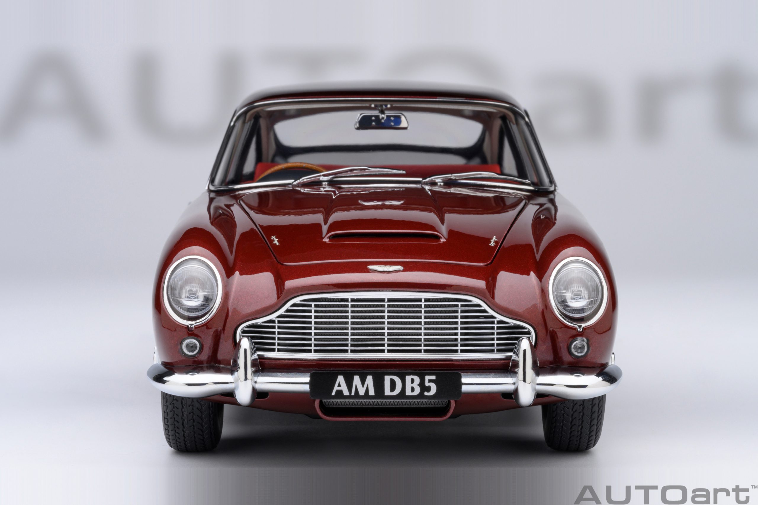 AUTOart 70289 Aston Martin DB5 weinrot (1964)