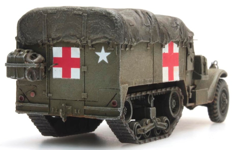 Artitec 387.232 US HALFTRACK M3A1 Ambulance