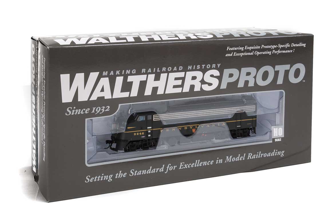 WalthersProto 49516 PRR Dieselloks FP7/F7B #9846A/B