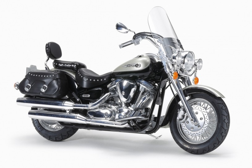 Tamiya 14135 Yamaha XV1600 Roadstar Custom