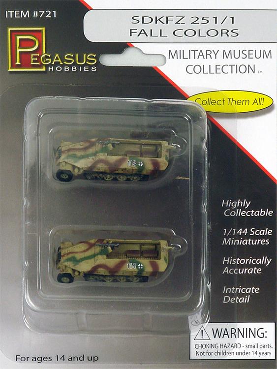 721 Sd.Kfz. 251/1, farbig, 2 Fertigmodelle
