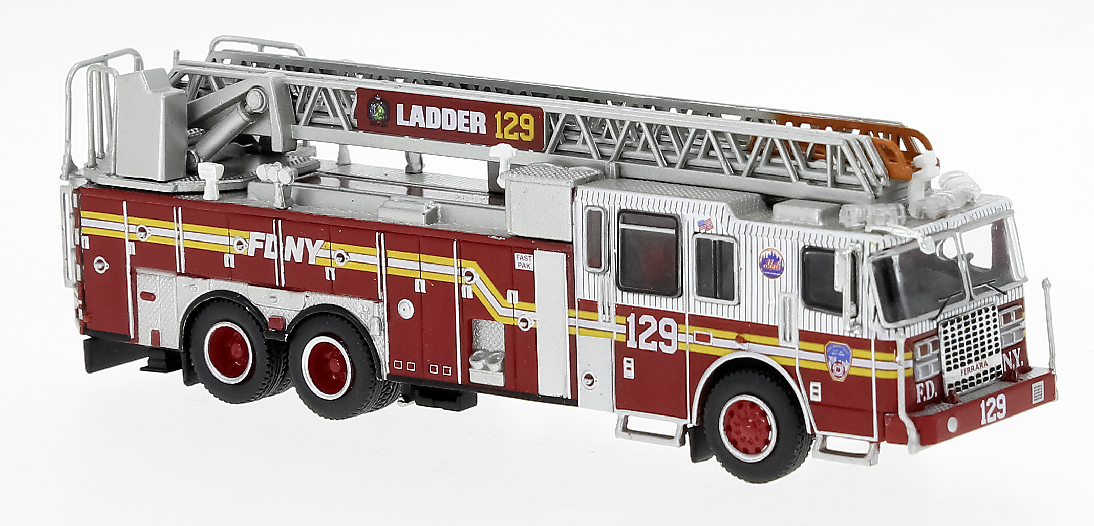 PCX870688 Ferrara Ultra, FDNY - Queens, Ladder 129