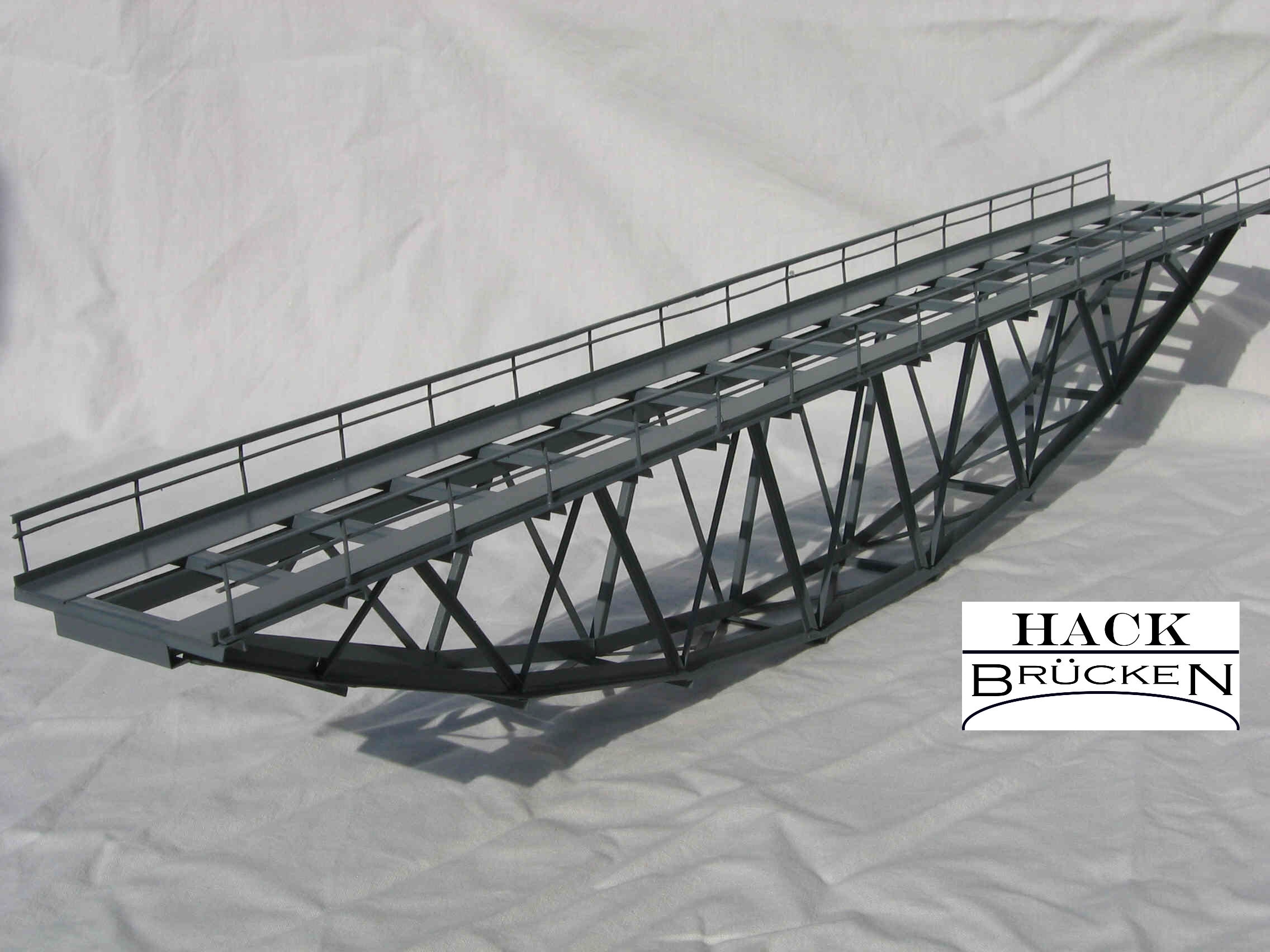 Hack B48 Fischbauchbrücke 48 cm