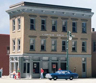 DPM50700 Corner Apothecary