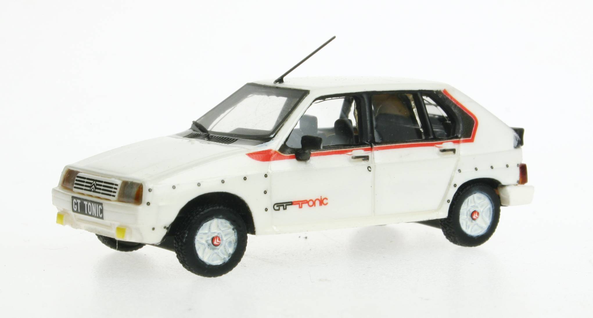 8075 Citroen VISA GT TONIC