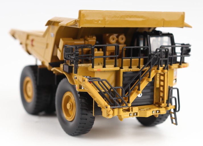 85751 Cat 785 Mining Truck