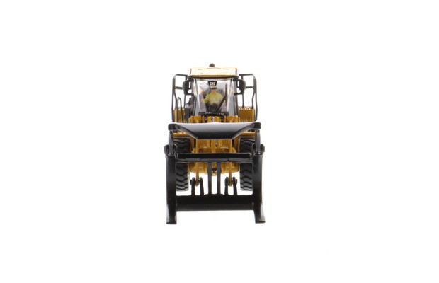 DM Diecast Masters 85950 Cat 972M Wheel Loader / Radlader