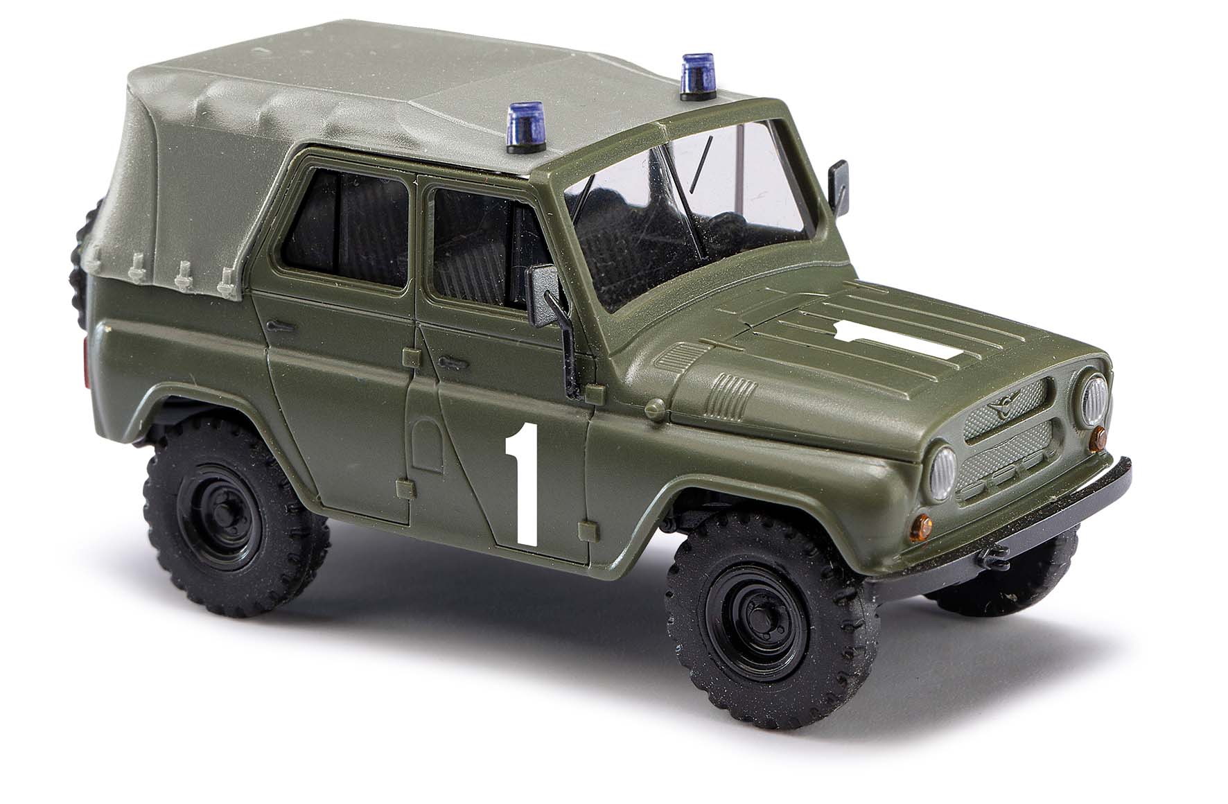 52120 UAZ 469 mit geschlossenem Verdeck BW