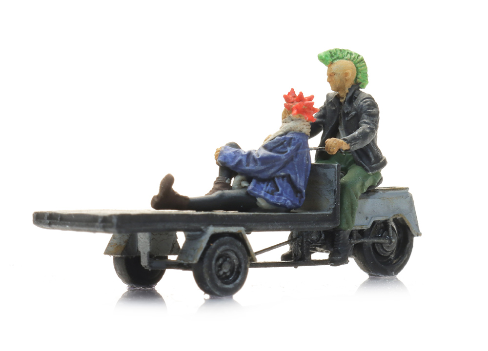 387.712 Lastenrad mit Punks