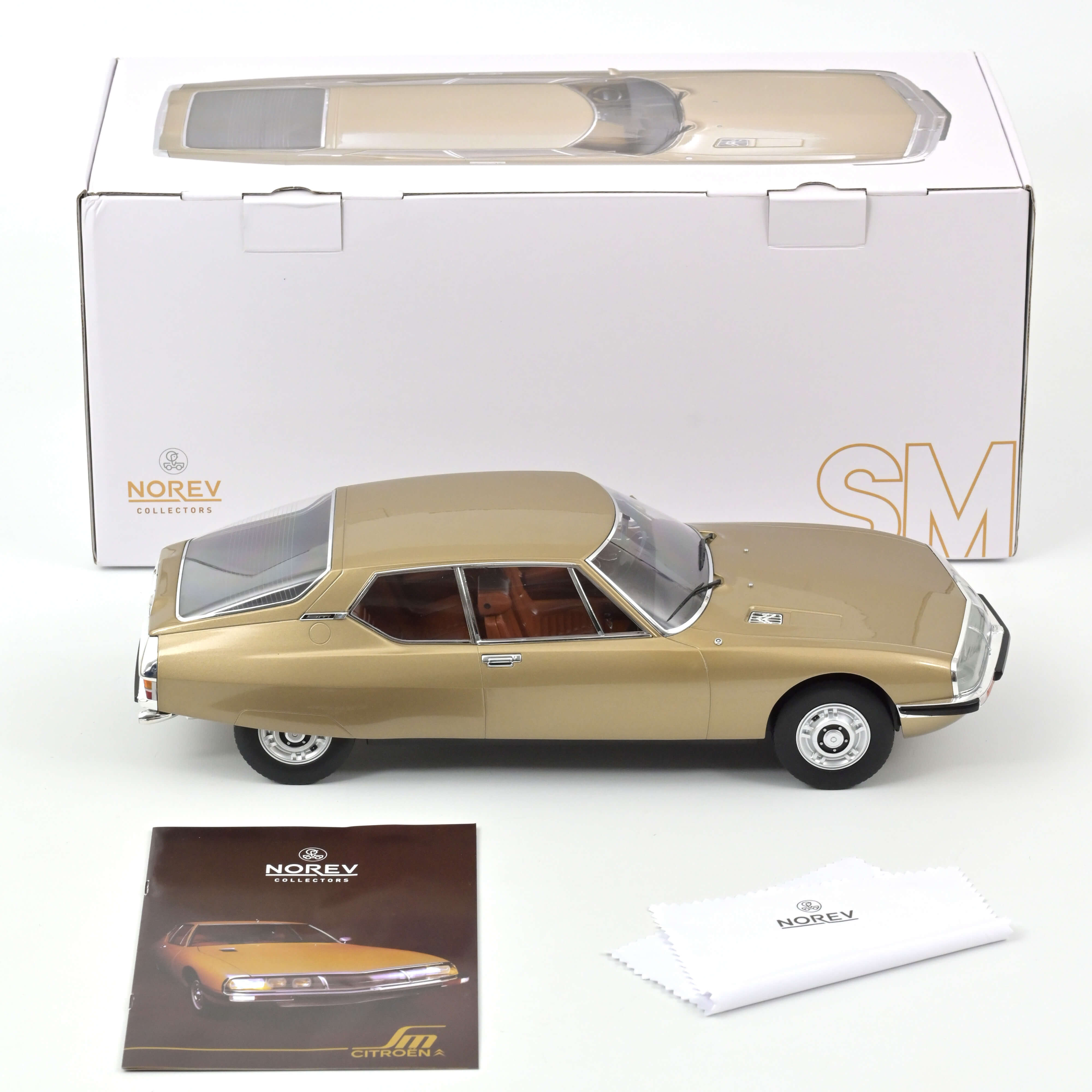 Norev 121700 Citroen SM sable-met. (1971)