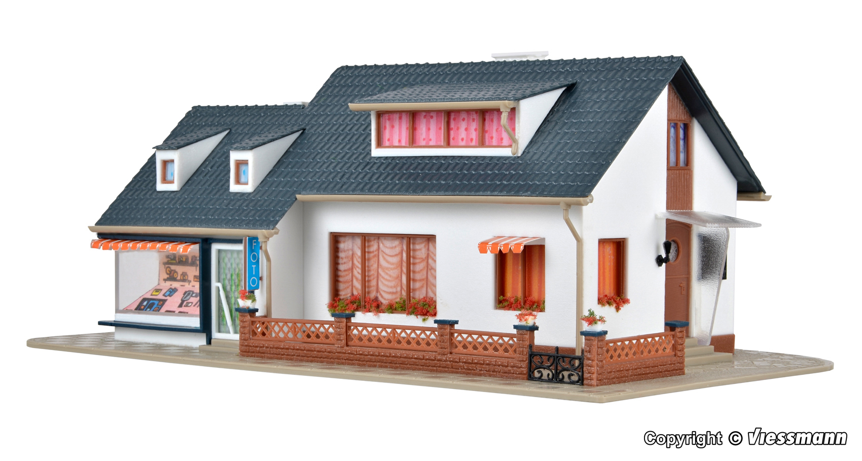 43723 Wohnhaus mit Laden
