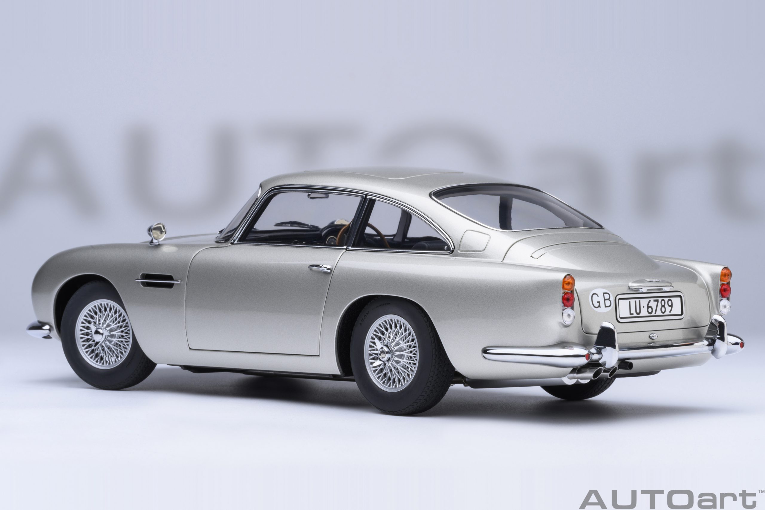 70296 Aston Martin DB5 - Goldfinger