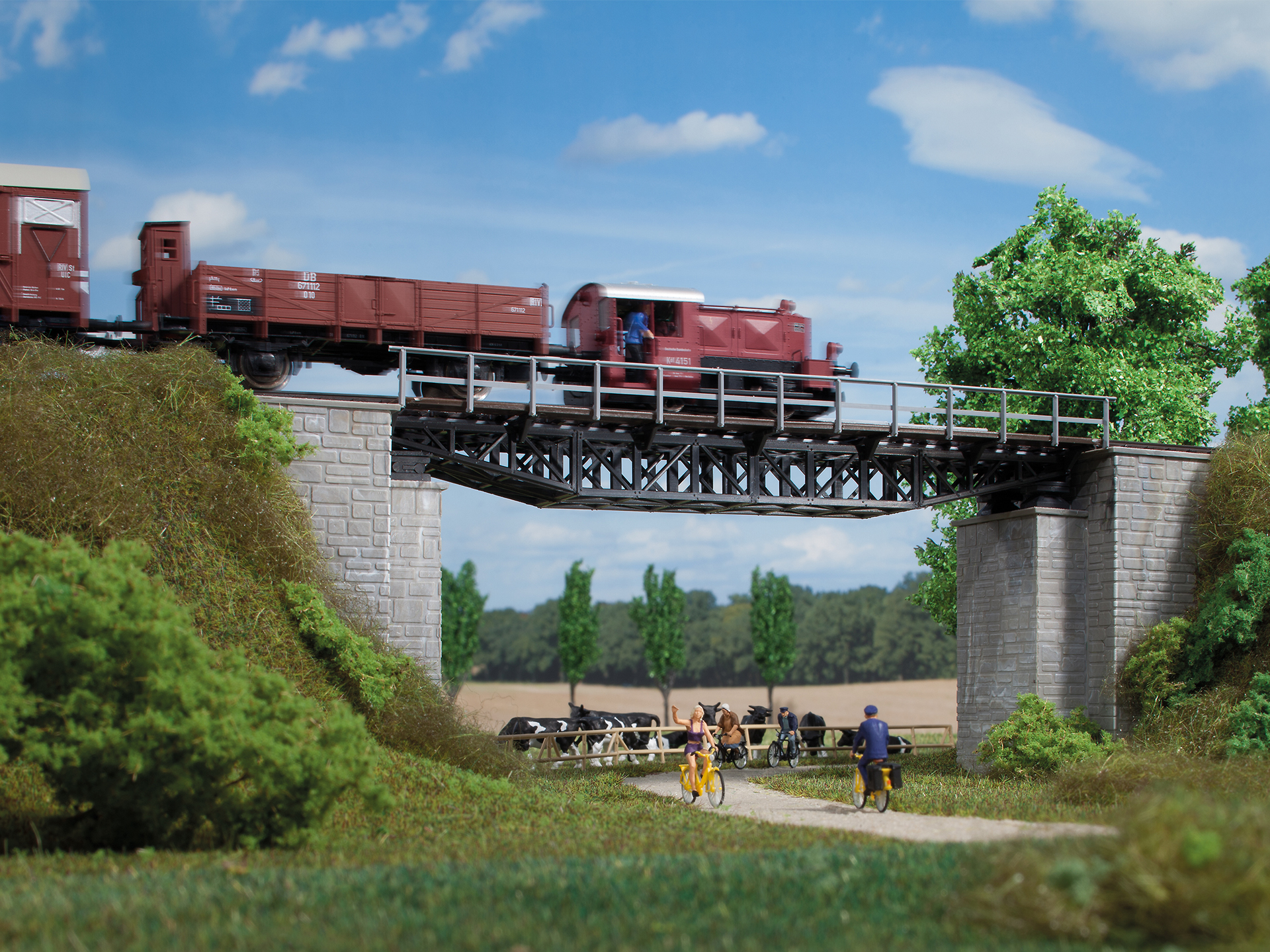 11365 Fachwerkbrücke
