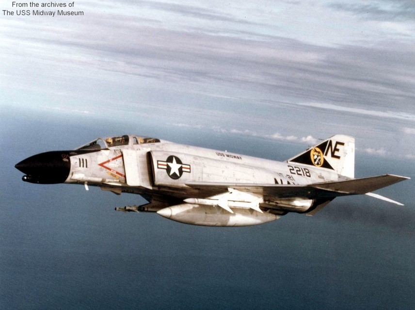 Tamiya 61121 McDonnell Douglas F-4B Phantom II