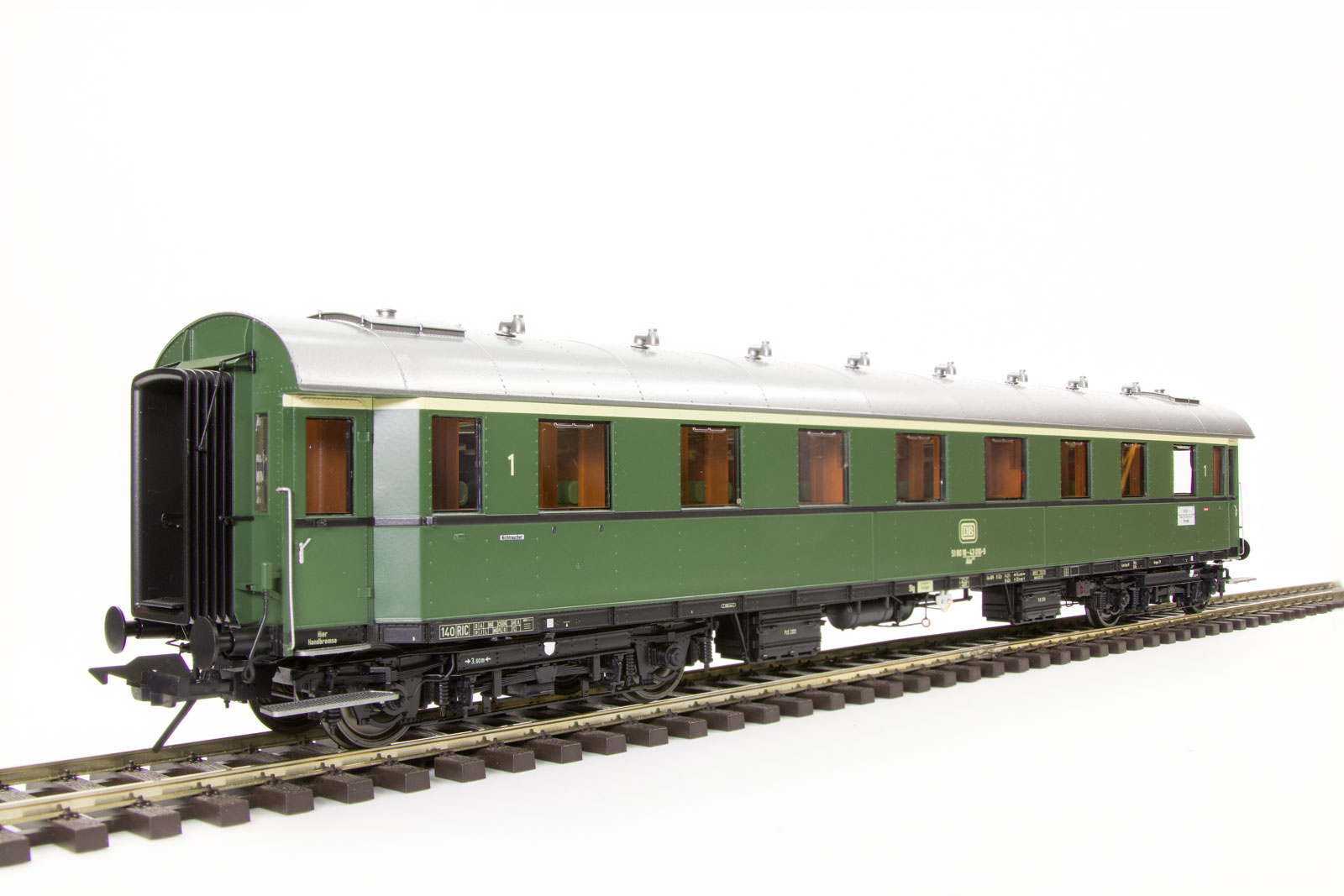 41250-06 DB Schnellzugwagen Gr. 29, 1.Kl. Ep.3b