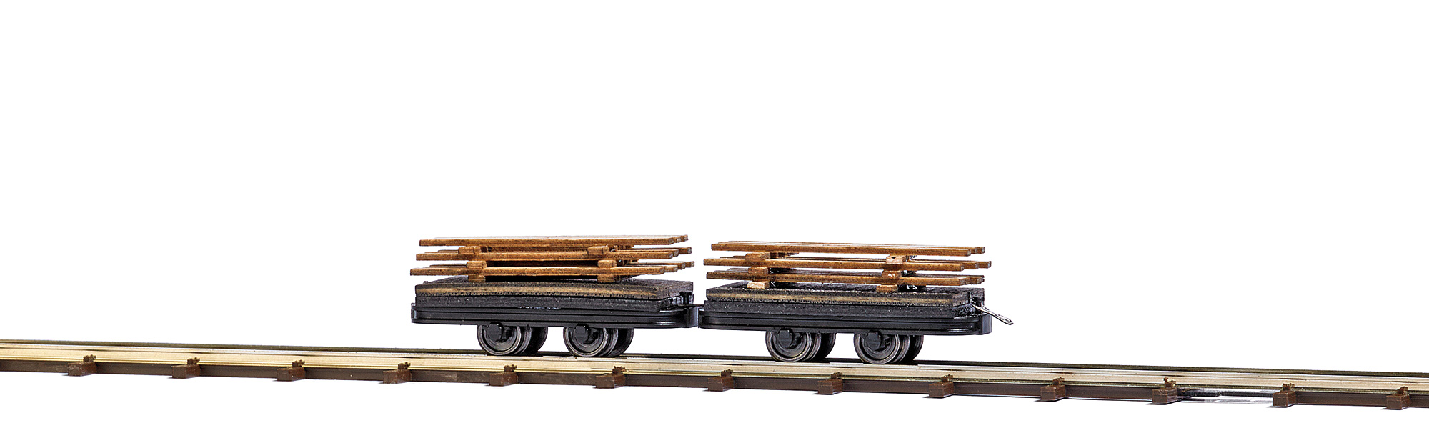 12218 Zwei Wagen mit Brettern H0