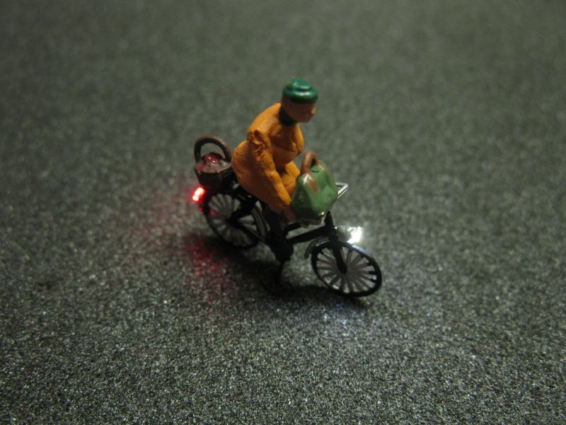 50226 Fahrrad mit LED Beleuchtung H0 - alte F