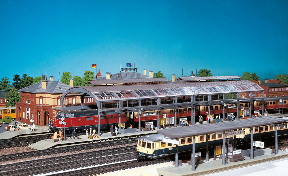 120180 Bahnhofshalle