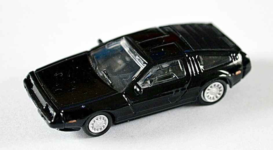 NA880023 DeLorean DMC 12 - schwarz