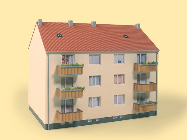 11402 Mehrfamilienhaus
