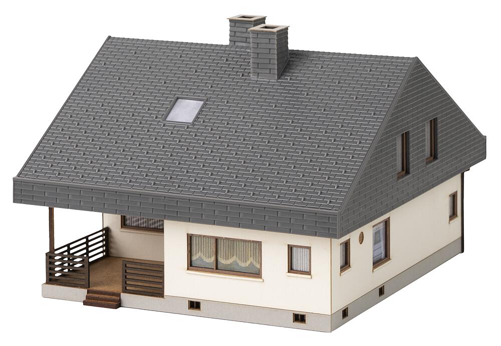 130644 Bungalow mit Plattendach
