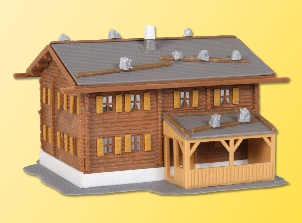 Kibri 37030 Ländliche Häuser Sertig, 2 St.