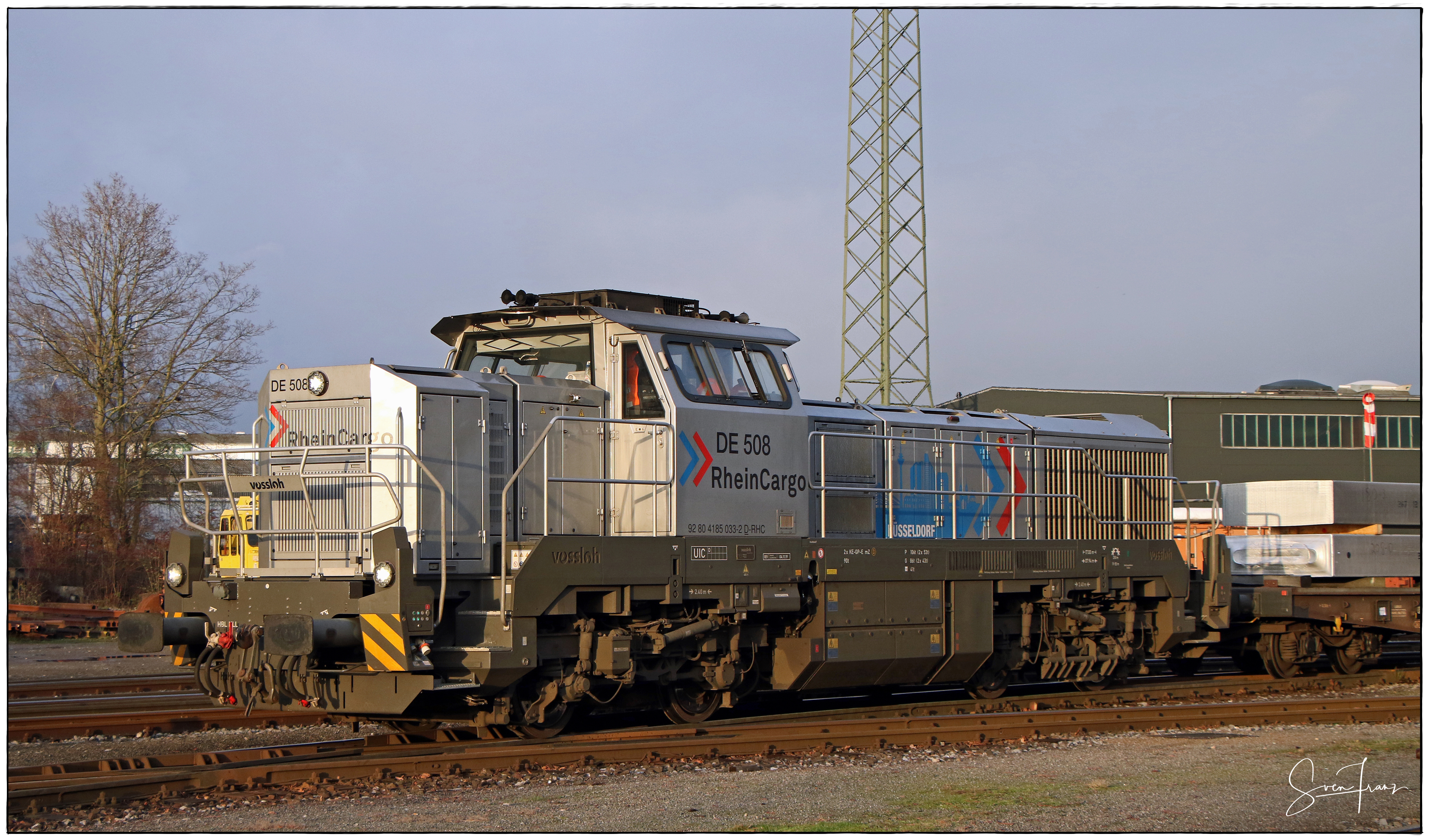 32110S RheinCargo Diesellok Vossloh DE 18 Ep.6