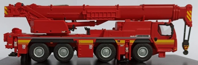 Armour87 2MGLTMROT Liebherr LTM als Zivilmodell rot Zivil