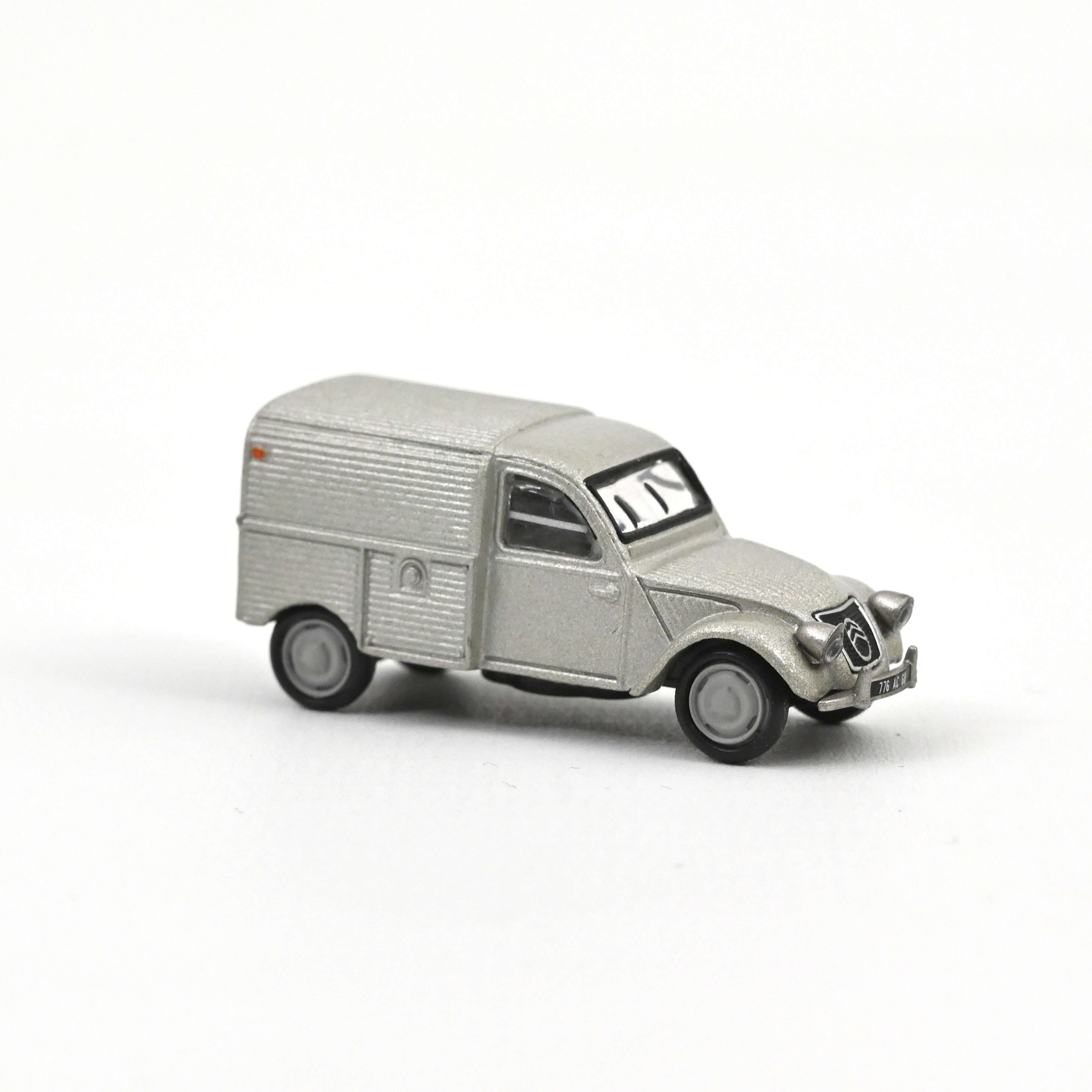 Norev 151477 Citroën 2CV AU grau 1951