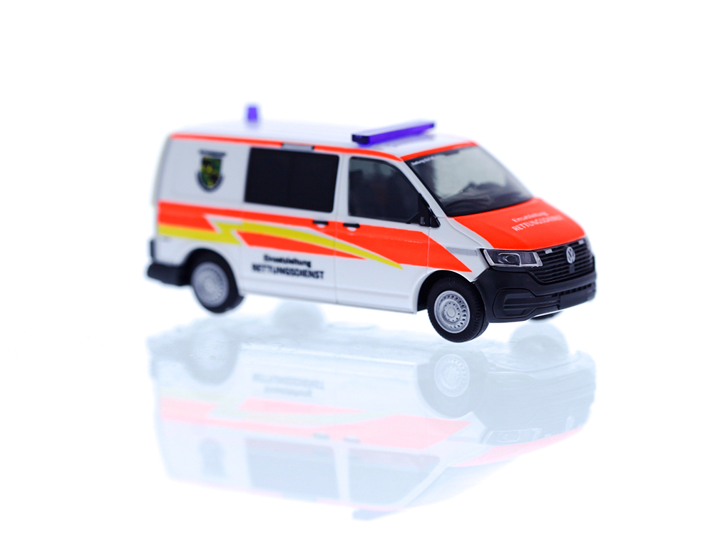 53961 VW T6.1 Halbbus Rettungsdienst Saalfeld