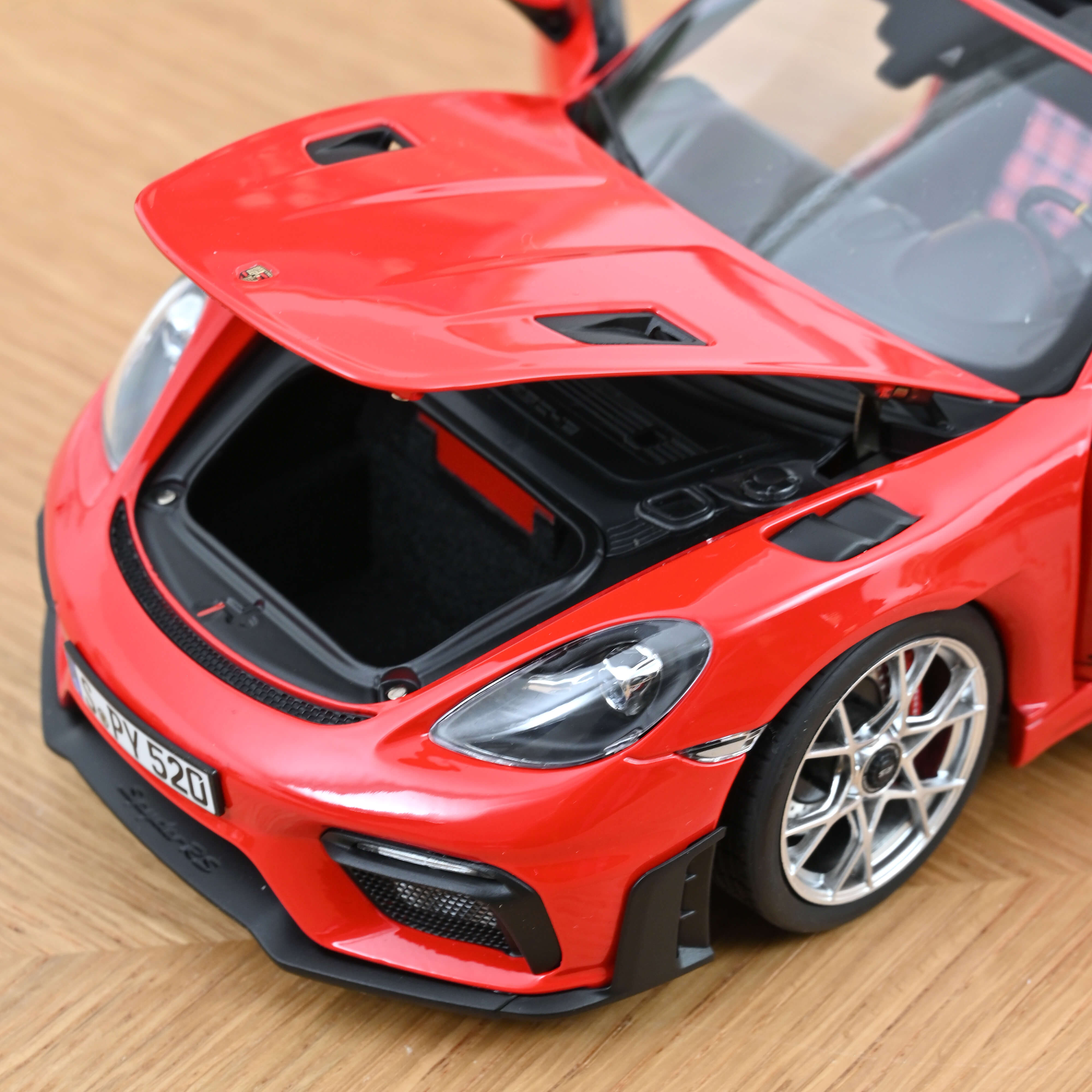 Norev 187271 Porsche 718 Spyder RS Guards Red (2023)