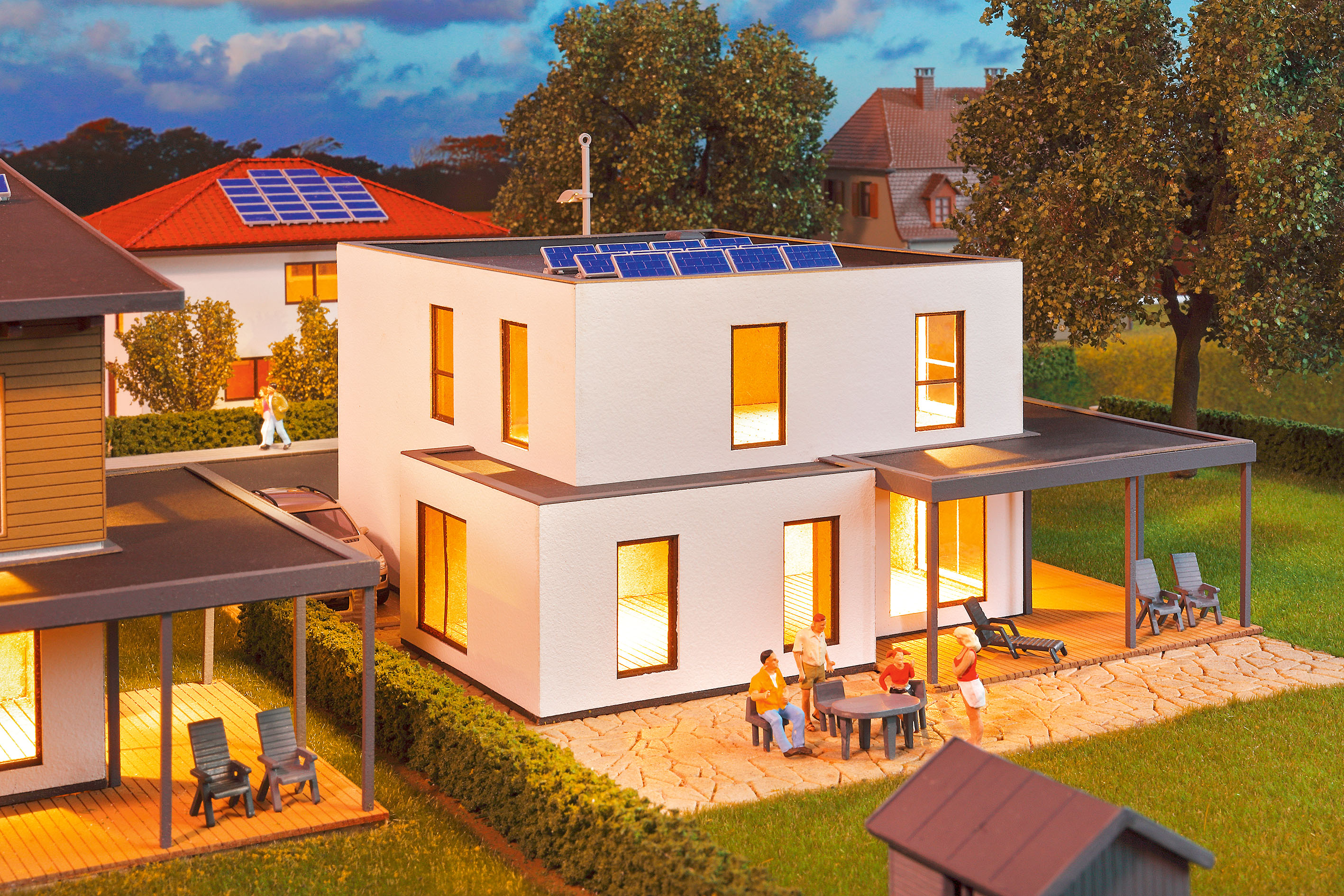 38339 H0 Kubushaus Lina mit Terrass