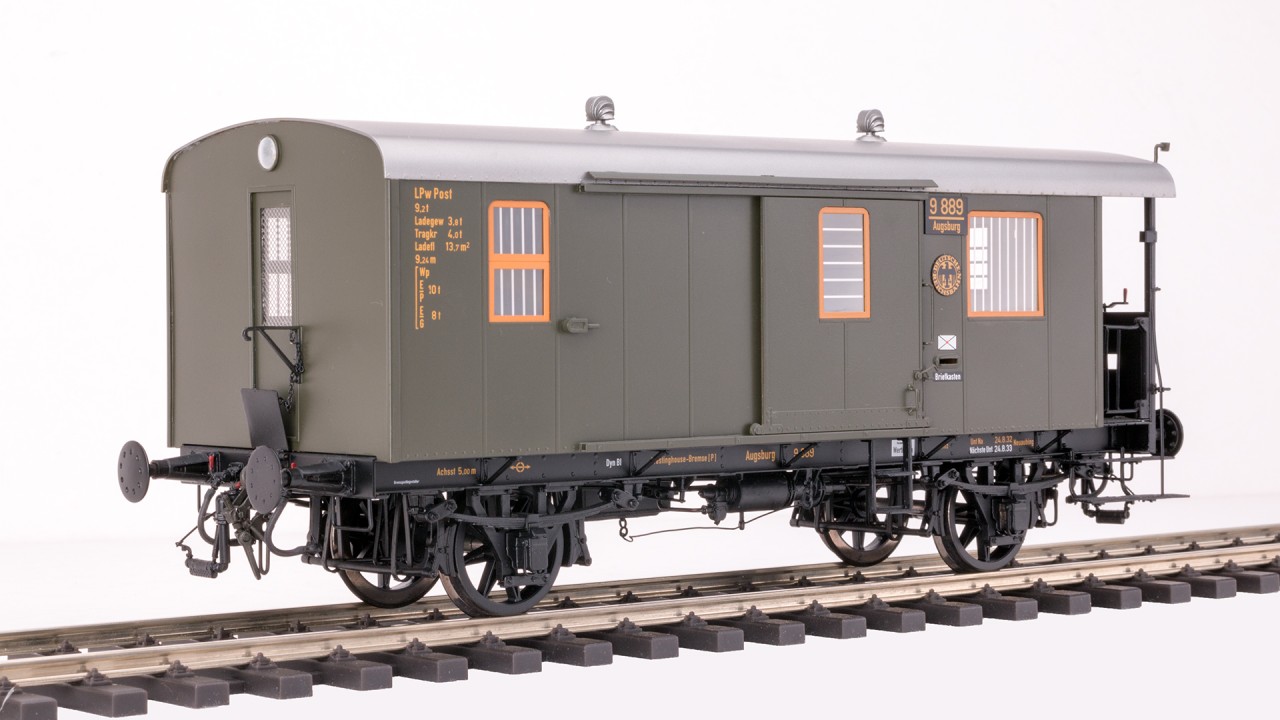 KM1 200550 DRG Pack-Postwagen. PwPostL bay05 Ep.II