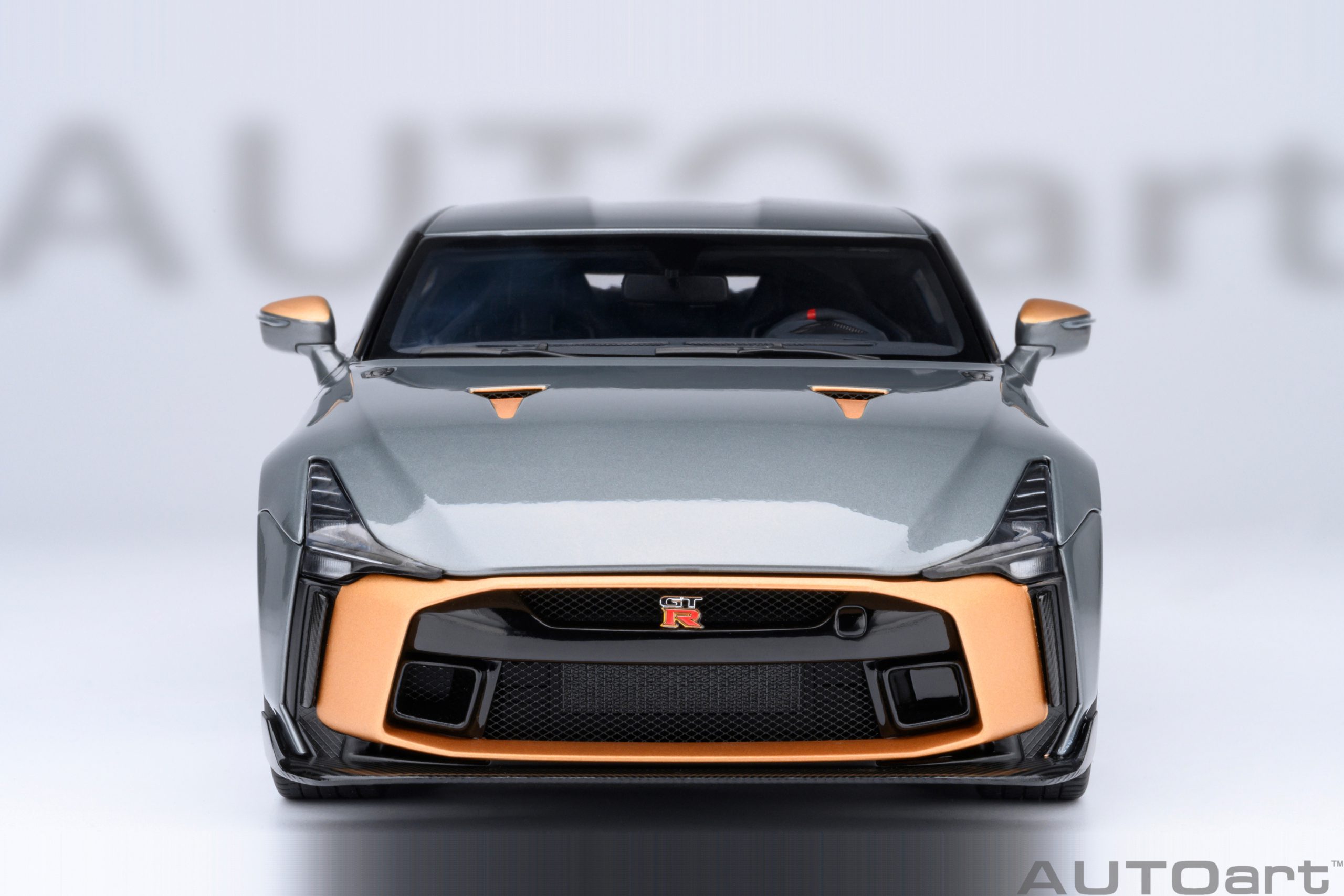 AUTOart 77510 Nissan GT-R50 by Italdesidn liquid kinet