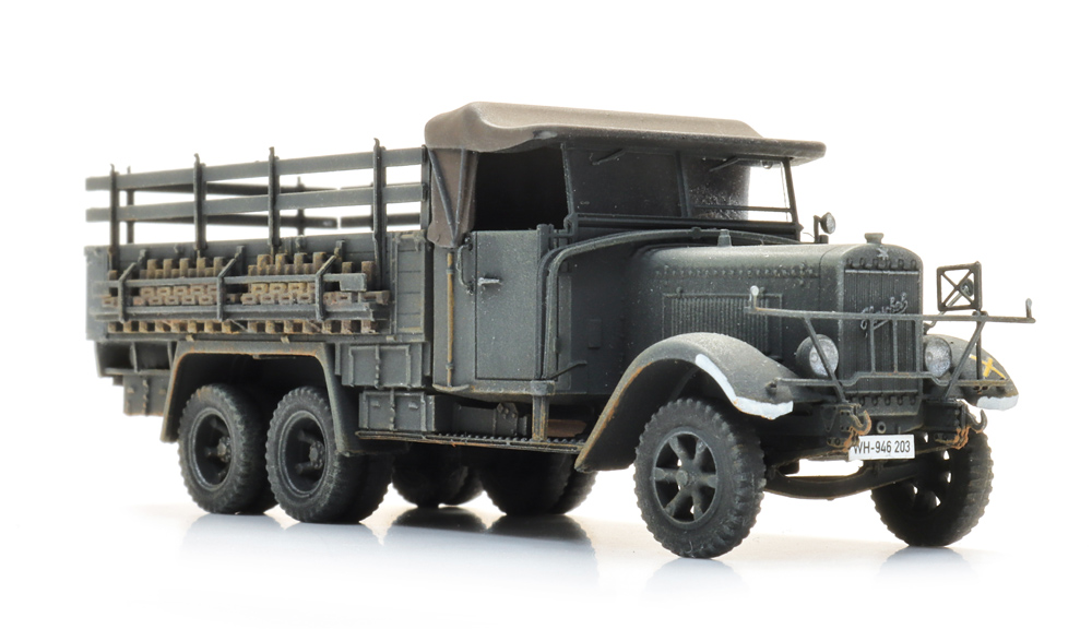 1720029 Bausatz - WM Henschel 33D1 cargo
