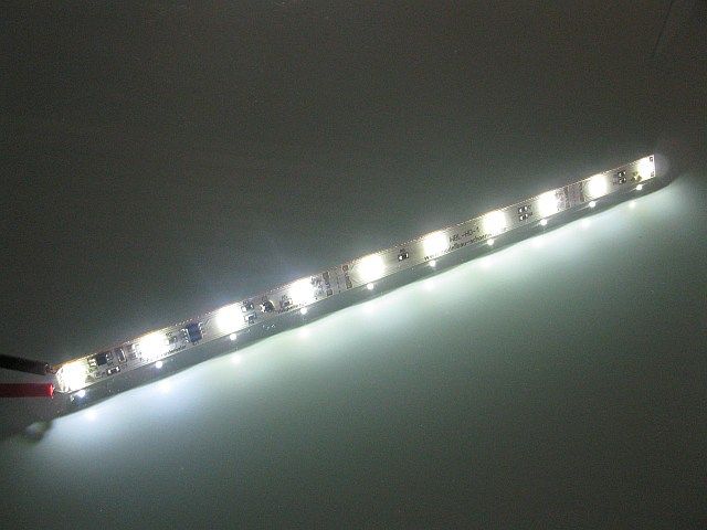 50091 LED Waggonbeleuchtung kaltweiß H0 / TT